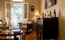 Charlton House - Accommodation Brisbane 3
