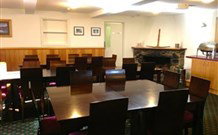 The Lions Lair Lodge - - Accommodation Brisbane 1