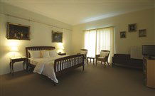 Yarrahapinni Homestead - Accommodation Brisbane 0