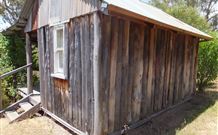 Aberfeldie Cottage B And B - Accommodation Brisbane 4