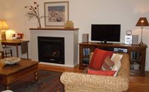 Beached At Currarong - Accommodation Brisbane 1