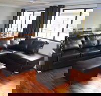Ewetopia Farm - Accommodation Brisbane