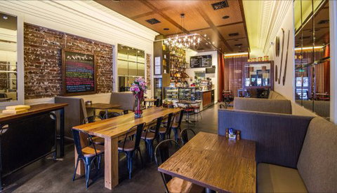 Grand Hotel - Accommodation Brisbane 5