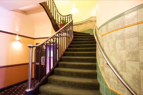 Grand Hotel - Accommodation Brisbane 7