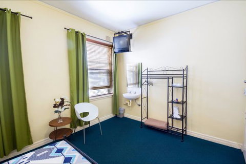 Grand Hotel - Accommodation Brisbane 10