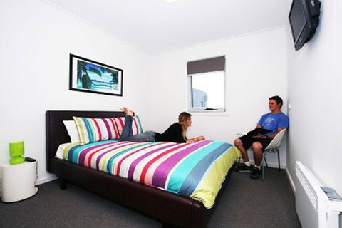 Phillip Island YHA - Accommodation Brisbane 8
