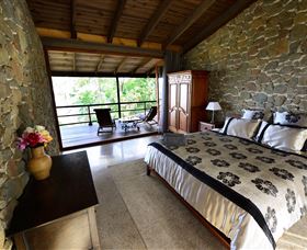 The Stonehouse Retreat - Accommodation Brisbane 0
