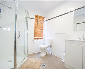 Mycow Accommodation Sarina - Greetham Street - Accommodation Brisbane 1