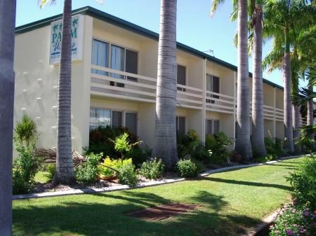 Palm Waters Villa - Accommodation Brisbane 0