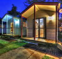 Wallace Motel and Caravan Park - Accommodation Brisbane