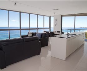 ULTIQA Air On Broadbeach - Accommodation Brisbane 2