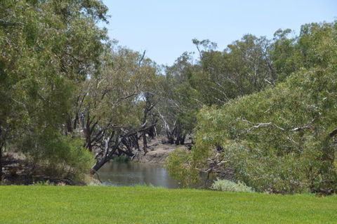 Beds In The Barwon - Accommodation Brisbane 3