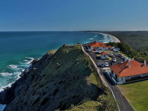 Assistant Lighthouse Keeper's Cottages - Accommodation Brisbane 0