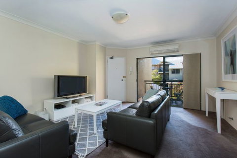 Designer Style - Accommodation Brisbane 25