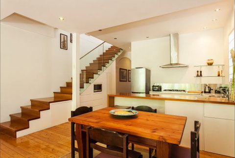 Designer Style - Accommodation Brisbane 2