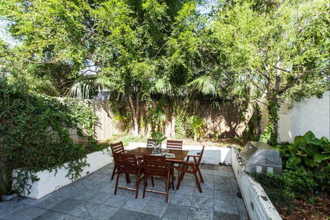 Designer Style - Accommodation Brisbane 7