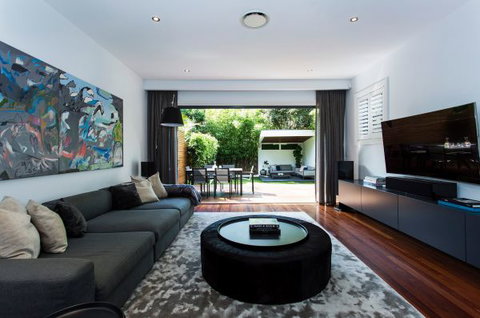 Designer Style - Accommodation Brisbane 31