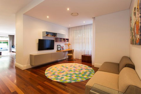 Designer Style - Accommodation Brisbane 33
