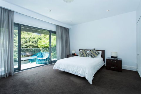 Designer Style - Accommodation Brisbane 35