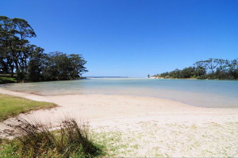 Aqua Leaf Apartment - Accommodation Brisbane 11