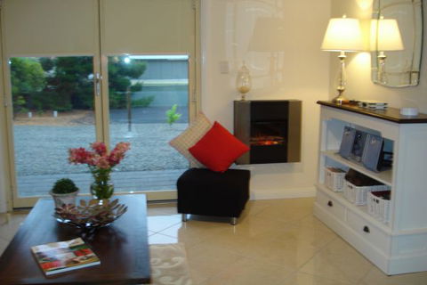 Auburn Pavilions - Accommodation Brisbane 2