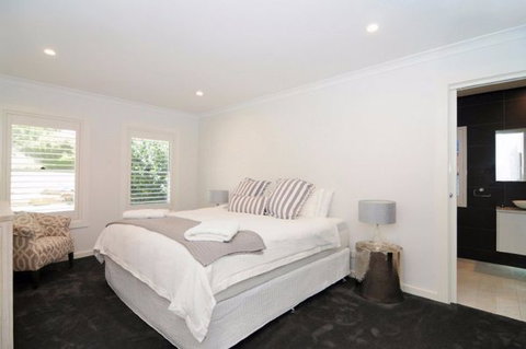 Aqua Leaf Apartment - Accommodation Brisbane 8