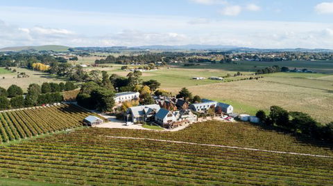 Grange Cleveland Winery Retreat - Accommodation Brisbane 0