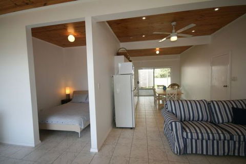 LJ Hooker Goolwa Holiday Rentals - 42 Underwood Avenue, Goolwa Beach - Accommodation Brisbane 7