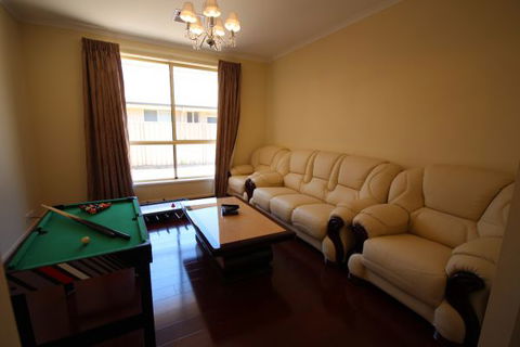 LJ Hooker Goolwa Holiday Rentals - 42 Underwood Avenue, Goolwa Beach - Accommodation Brisbane 17