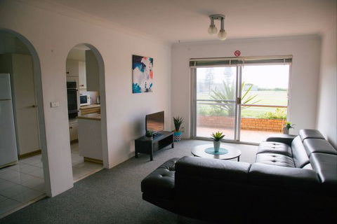 Reef Resort Apartments - Accommodation Brisbane 4