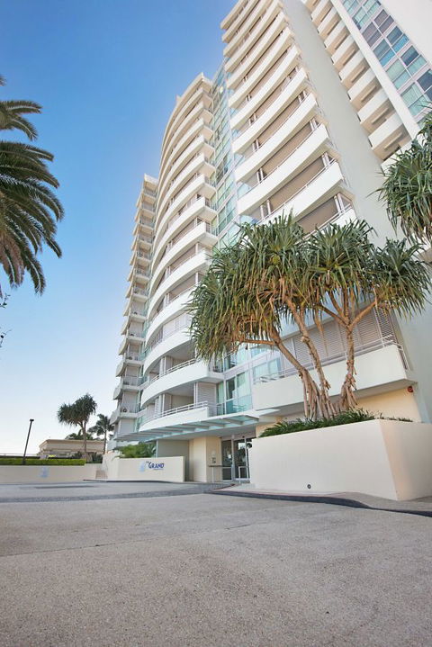 The Grand Apartments - Accommodation Brisbane 0