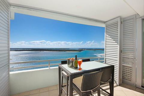 The Grand Apartments - Accommodation Brisbane 2