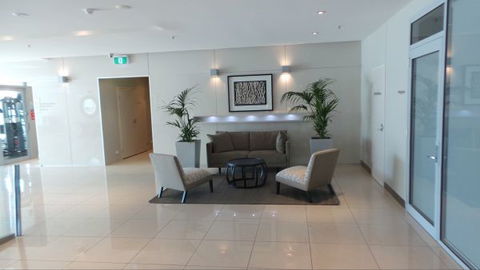 The Grand Apartments - Accommodation Brisbane 8