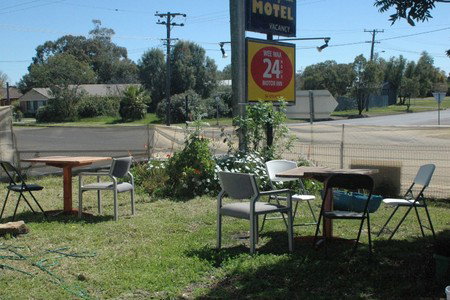 Cottonfields Motel - Accommodation Brisbane 1