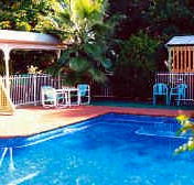 Barrasss John Bright Motor Inn - Accommodation Brisbane