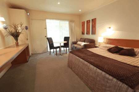 Mansfield Valley Motor Inn - Accommodation Brisbane 2