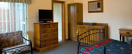 John Pirie Motor Inn - Accommodation Brisbane 2
