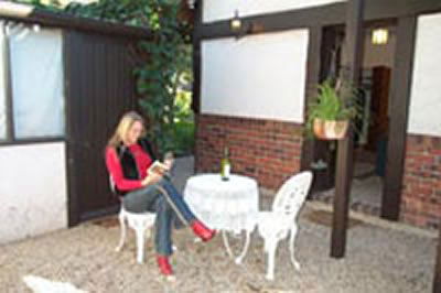 Pettswood Lodge - Accommodation Brisbane 1
