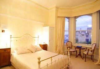 Amberley House - Accommodation Brisbane 0