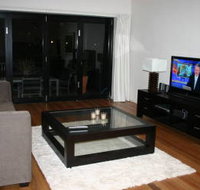 Tuppy's on Pacific - Accommodation Brisbane