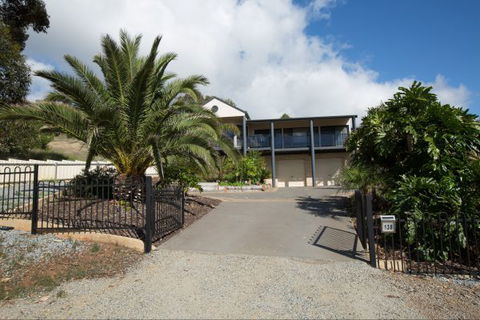 Amazing Views - Accommodation Brisbane 1