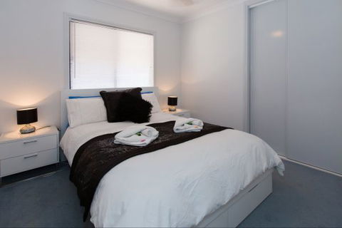 Amazing Views - Accommodation Brisbane 4