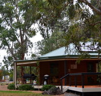 Friends at McLaren Vale - Accommodation Brisbane
