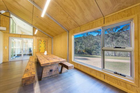 Nine Steps - Accommodation Brisbane 5