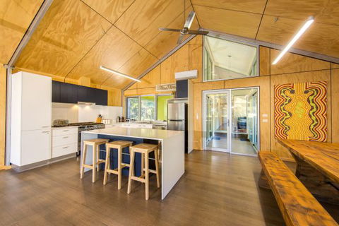 Nine Steps - Accommodation Brisbane 6