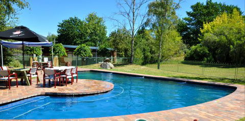 Alpine Inn - Accommodation Brisbane 0
