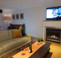 Alice's Palace Ocean Grove - Accommodation Brisbane