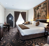 Castle Suites - Kryal Castle - Accommodation Brisbane