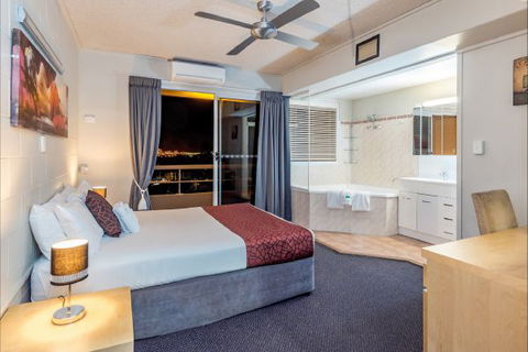 Camelot Motel And Licenced Restaurant - Accommodation Brisbane 4
