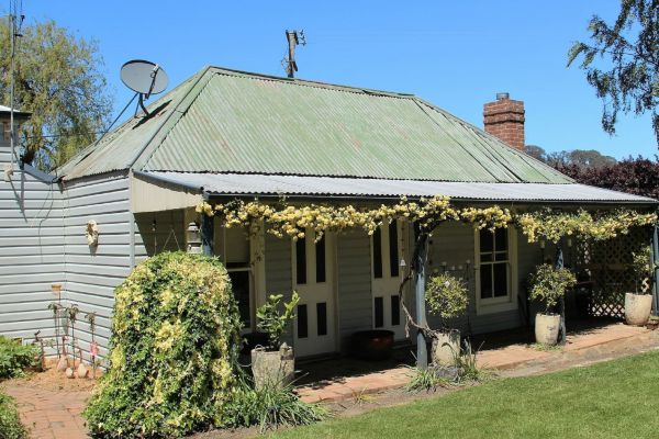 Kings Plains NSW Accommodation Brisbane